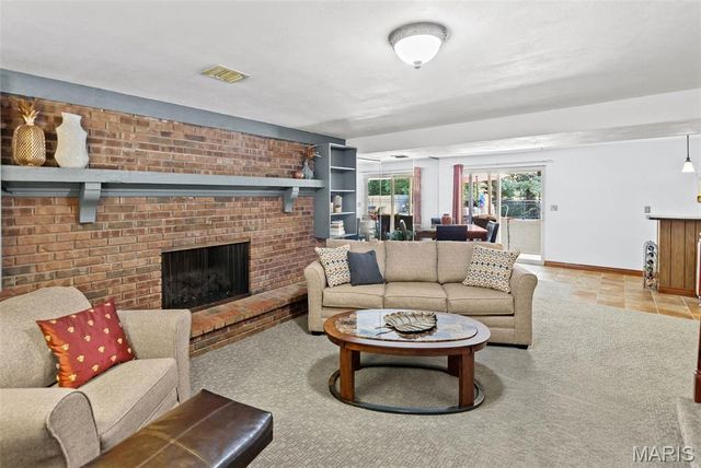 511 Rebecca Drive, O'fallon, IL 62269