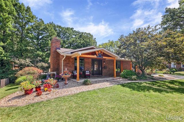 511 Rebecca Drive, O'fallon, IL 62269