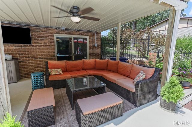 511 Rebecca Drive, O'fallon, IL 62269