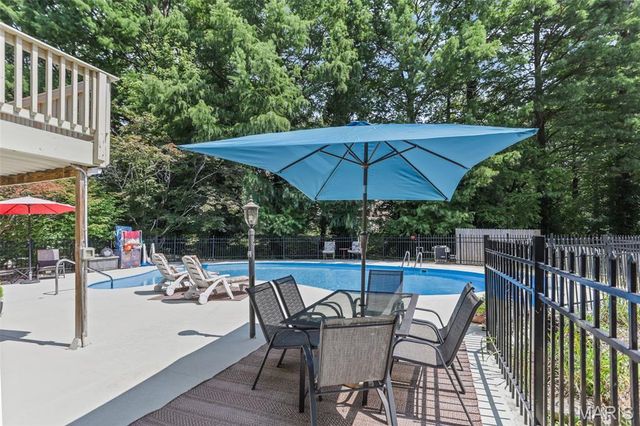 511 Rebecca Drive, O'fallon, IL 62269