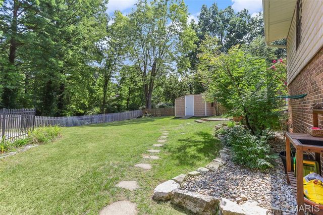 511 Rebecca Drive, O'fallon, IL 62269