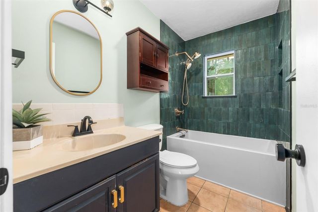 4209 NW 29TH TERRACE, Gainesville, FL 32605