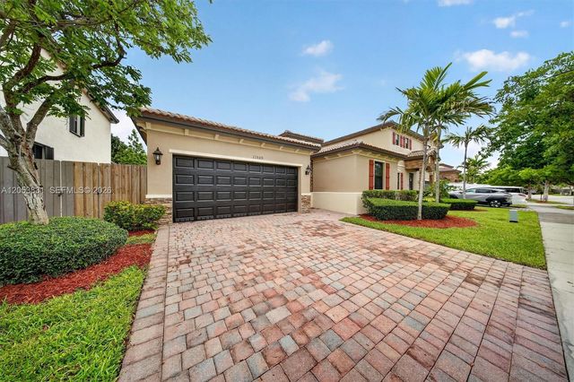 11509 SW 238 Terrace, Miami, FL 33032
