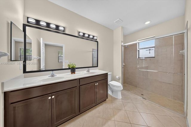 11509 SW 238 Terrace, Miami, FL 33032
