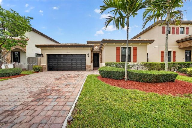 11509 SW 238 Terrace, Miami, FL 33032