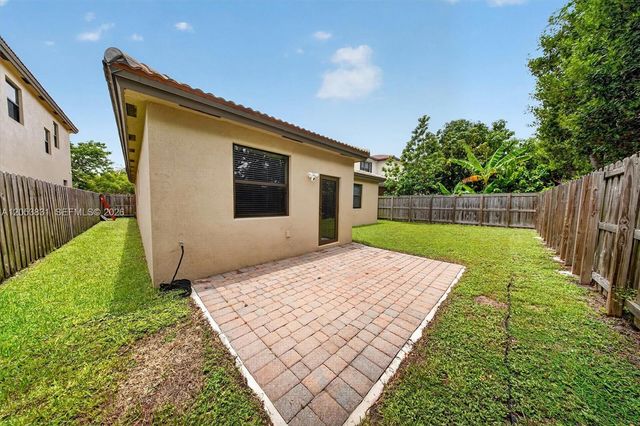 11509 SW 238 Terrace, Miami, FL 33032