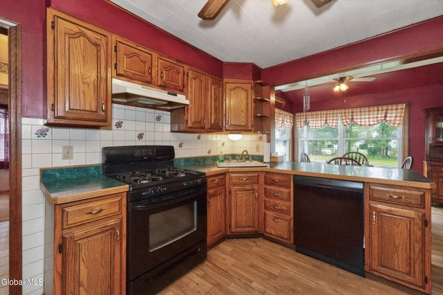 1026 Dudley Road, Rotterdam, NY 12303