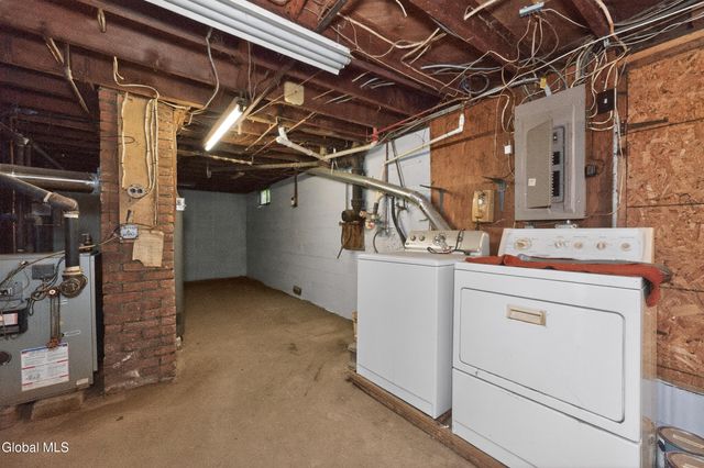 1026 Dudley Road, Rotterdam, NY 12303