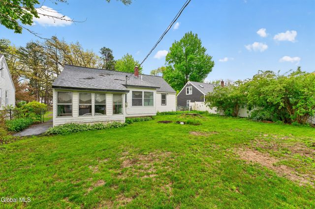 1026 Dudley Road, Rotterdam, NY 12303