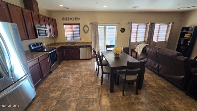 8789 W PERSHING Avenue, Peoria, AZ 85381