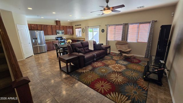 8789 W PERSHING Avenue, Peoria, AZ 85381