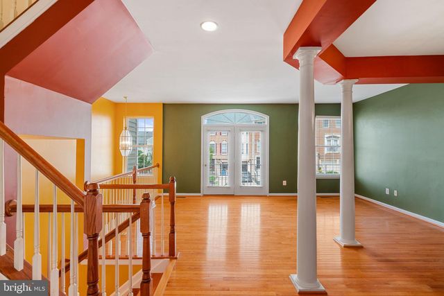 9023 BREWER CREEK PL, Manassas, VA 20109