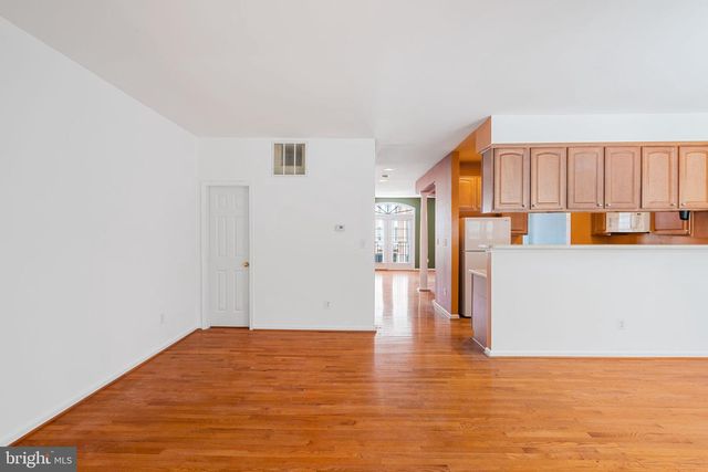 9023 BREWER CREEK PL, Manassas, VA 20109