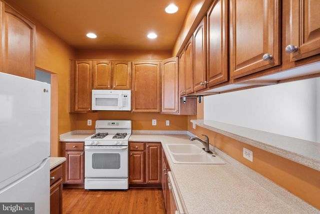 9023 BREWER CREEK PL, Manassas, VA 20109
