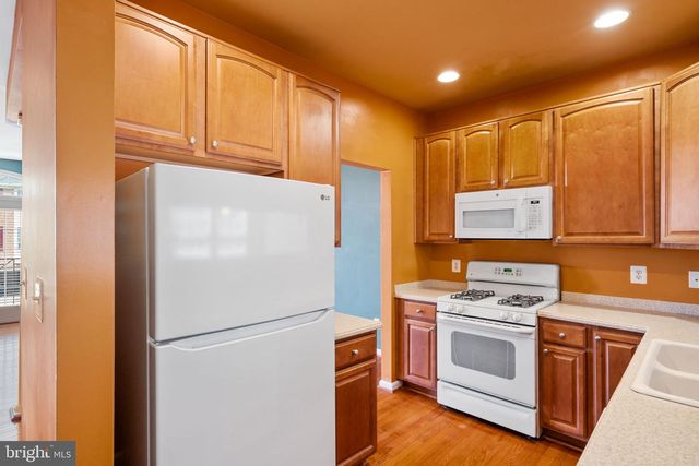 9023 BREWER CREEK PL, Manassas, VA 20109