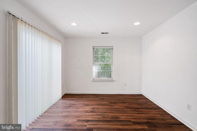 9023 BREWER CREEK PL, Manassas, VA 20109