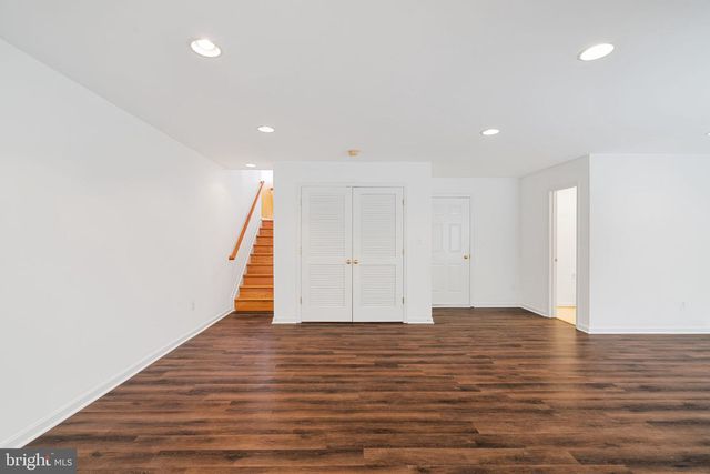 9023 BREWER CREEK PL, Manassas, VA 20109