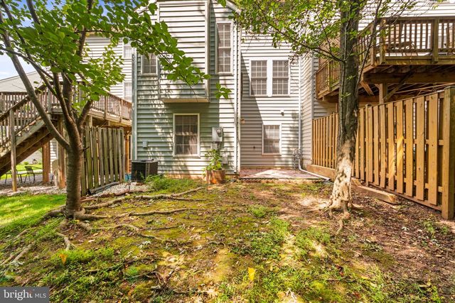 9023 BREWER CREEK PL, Manassas, VA 20109