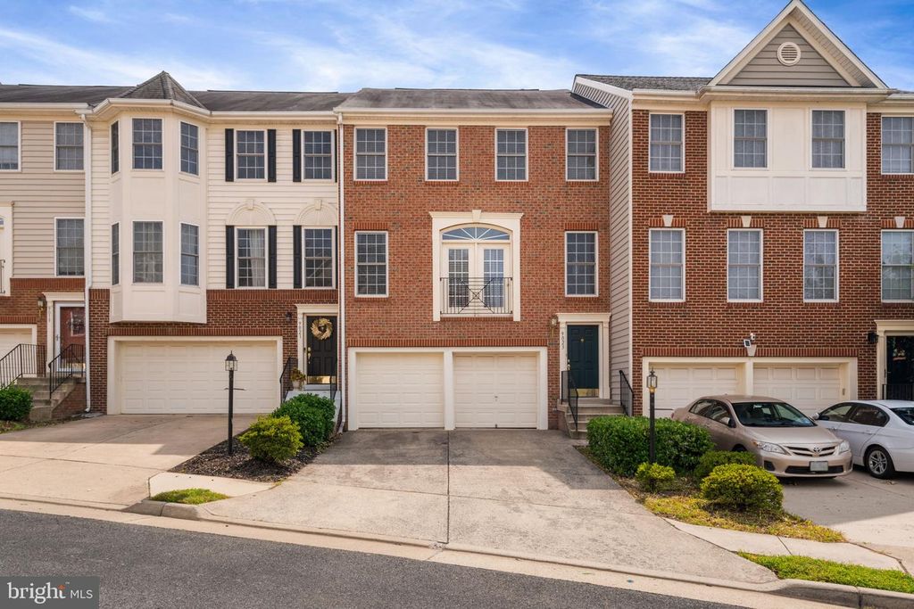 9023 BREWER CREEK PL, Manassas, VA 20109