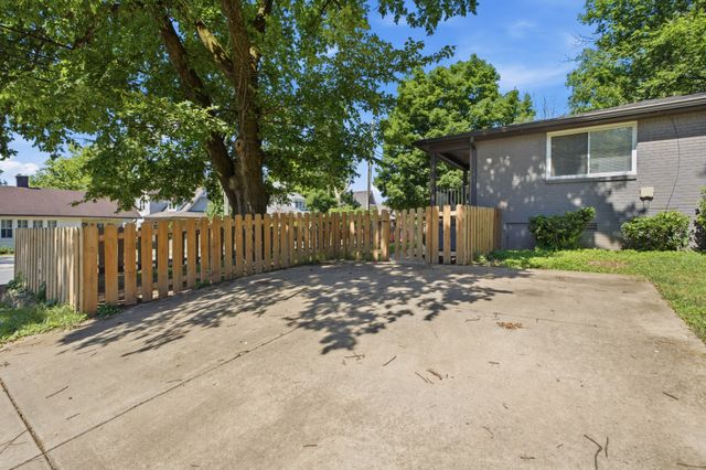 1147 Cahal Ave, Nashville, TN 37206