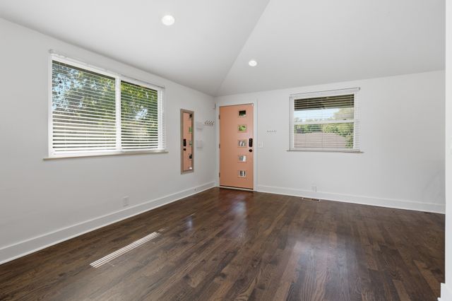 1147 Cahal Ave, Nashville, TN 37206