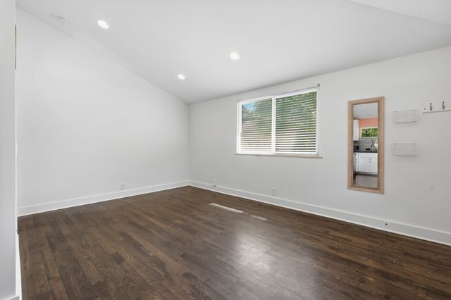 1147 Cahal Ave, Nashville, TN 37206