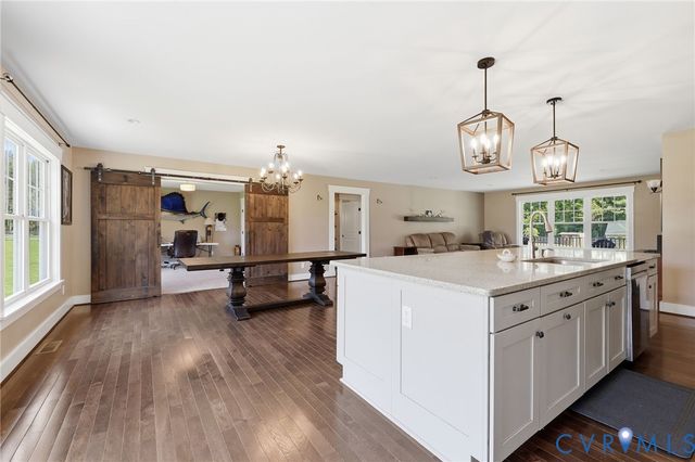 55 Morningside Rd, Cartersville, VA 23027