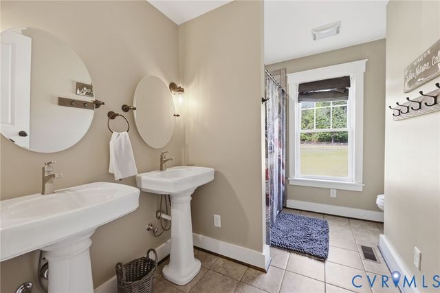 55 Morningside Rd, Cartersville, VA 23027