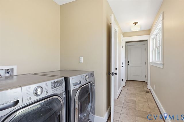 55 Morningside Rd, Cartersville, VA 23027