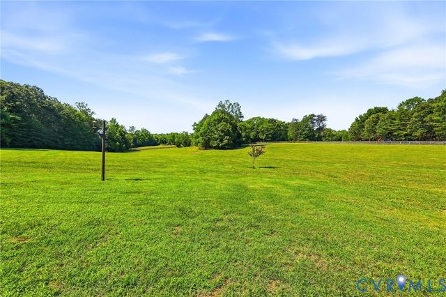 55 Morningside Rd, Cartersville, VA 23027