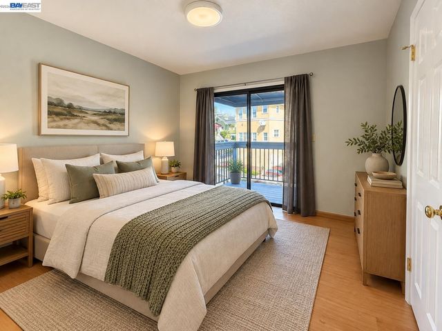 2401 Park Blvd 10, Oakland, CA 94606