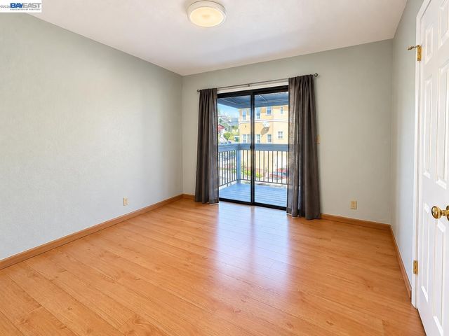 2401 Park Blvd 10, Oakland, CA 94606