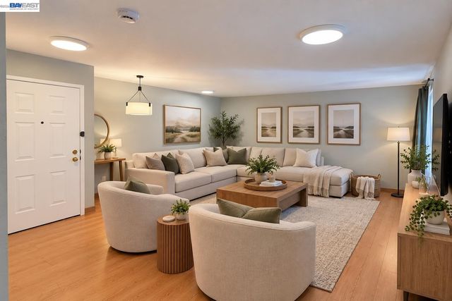 2401 Park Blvd 10, Oakland, CA 94606