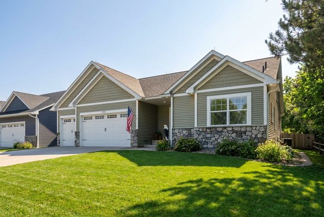 3480 87th Street N, Stillwater, MN 55082