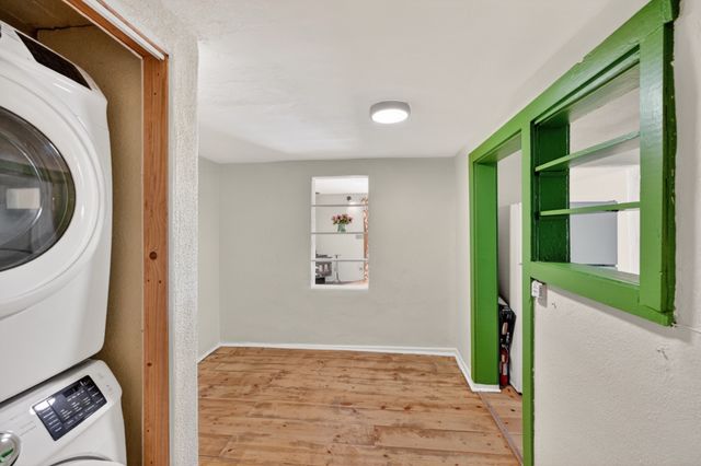1564 Navajo Drive, Santa Fe, NM 87505