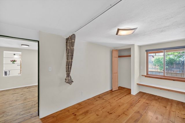 1564 Navajo Drive, Santa Fe, NM 87505