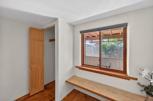 1564 Navajo Drive, Santa Fe, NM 87505