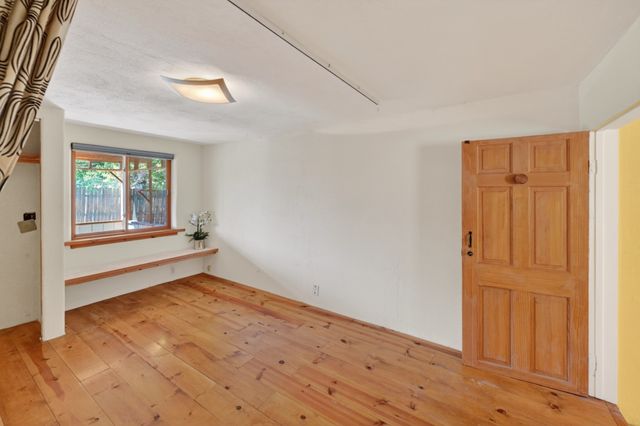 1564 Navajo Drive, Santa Fe, NM 87505