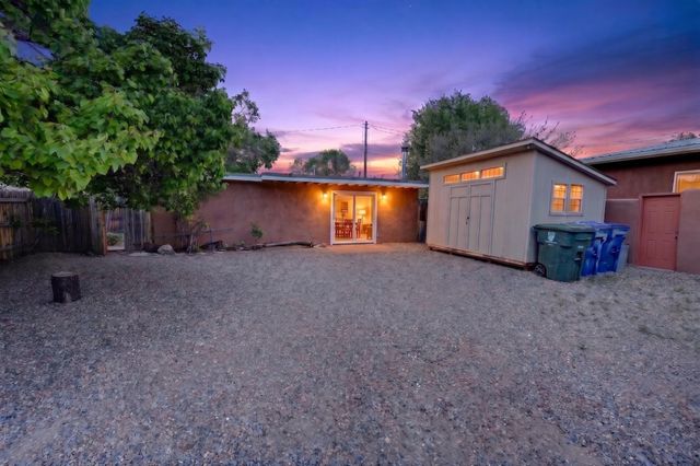 1564 Navajo Drive, Santa Fe, NM 87505