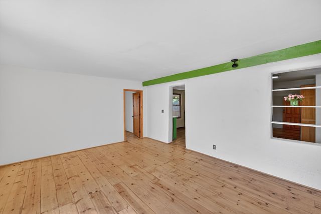 1564 Navajo Drive, Santa Fe, NM 87505