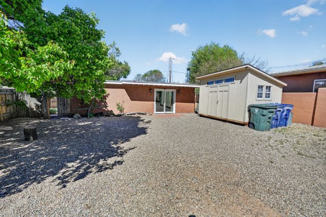 1564 Navajo Drive, Santa Fe, NM 87505