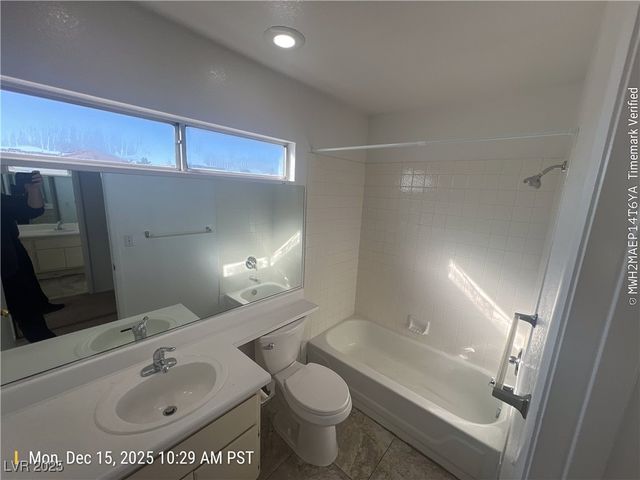 6994 Cypress Gardens Lane, Las Vegas, NV 89119