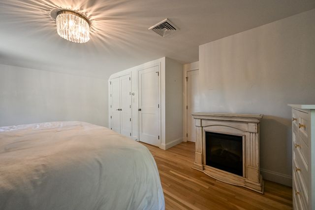 26 Brookside Ave, Lexington, MA 02421
