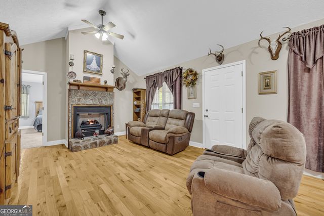 437 Broad River Church Road, Eastanollee, GA 30538