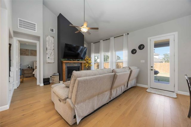 17728 Lake Cove Court, Conroe, TX 77316