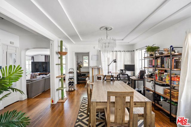 1122 S Sycamore Avenue, Los Angeles, CA 90019