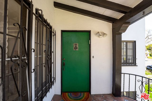 1122 S Sycamore Avenue, Los Angeles, CA 90019