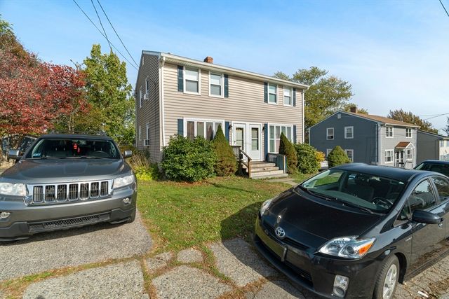 19-21 Bursley Rd, Weymouth, MA 02191