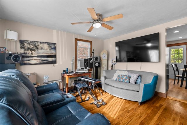 19-21 Bursley Rd, Weymouth, MA 02191