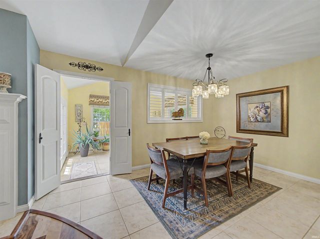 1617 Peach Court, Evansville, IN 47715